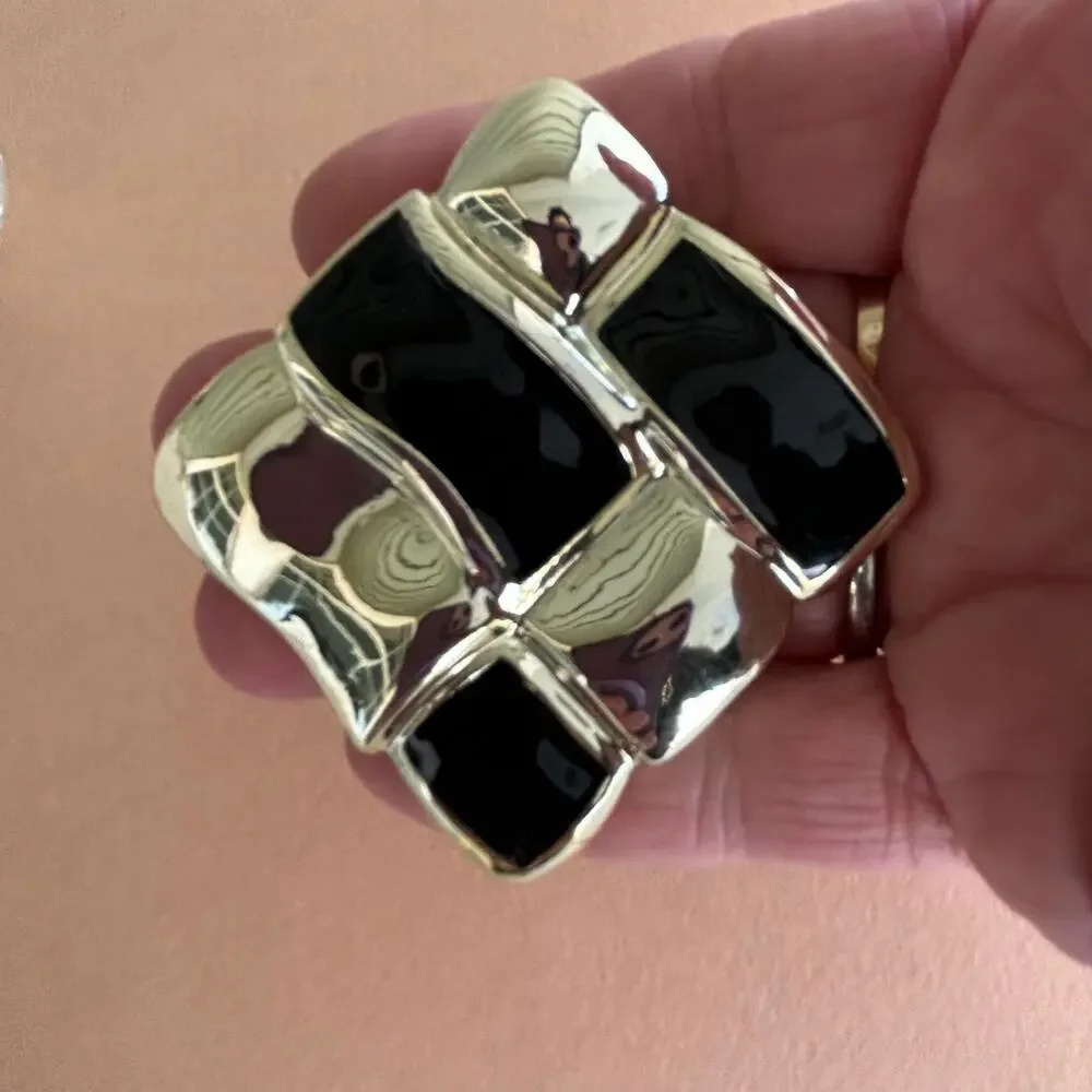 Vintage 80's Black & Gold Oversized Large Square Pierced Earrings. - Picture 4 of 6